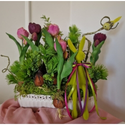 Stroik wielkanocny na stół kompozycja kwiatowa 